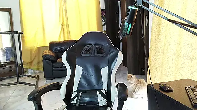 Živý XXX chat aronmiller404