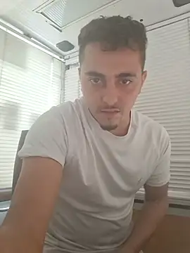 Chat +18 de papisabroson ao vivo
