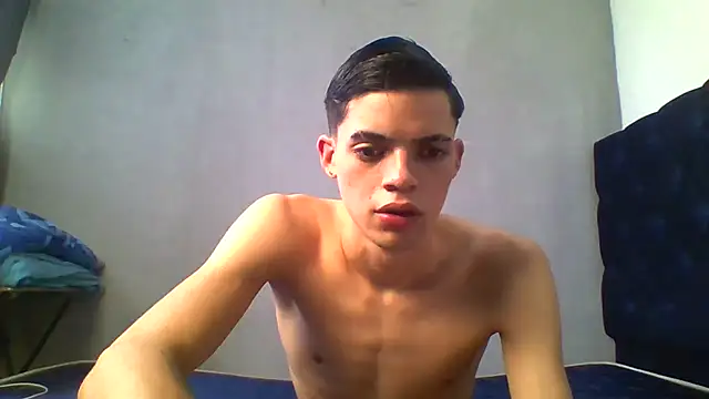 Latinos_2001 Obrolan Langsung XXX