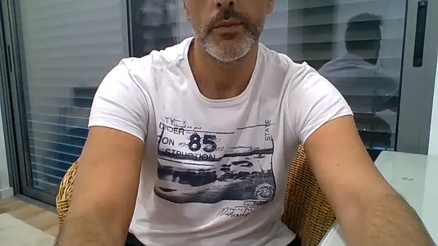 Chat XXX en directo de 66MA69