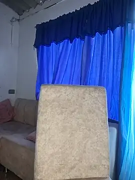XXX chat uživo modela Gree_Fox