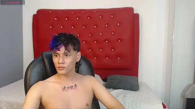 Chat +18 de jay_kurt ao vivo