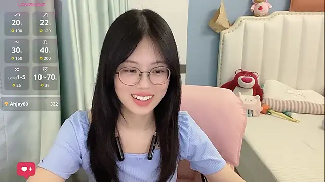 Luna-666's Live XXX Chat
