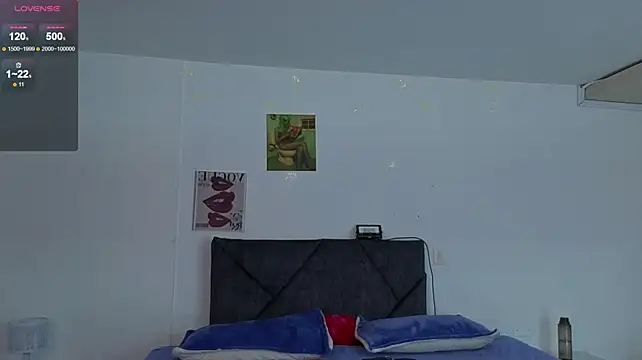 XXX chat uživo modela _sharlotte777