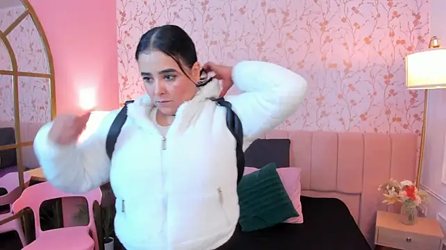 Chat +18 de taylor_bennet ao vivo