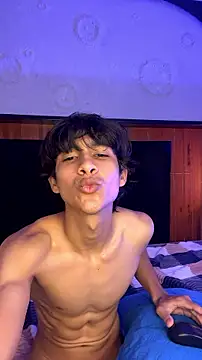 XXX chat uživo modela Cheys_Mast