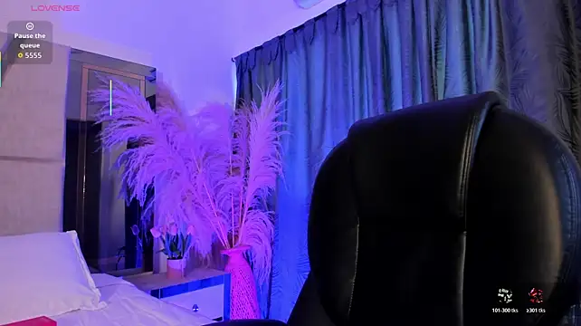 Chatroom XXX en direct de CarolineFyre