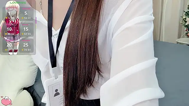 Alma_va - 十月你好，床上视角M腿+黑牛控制5分钟