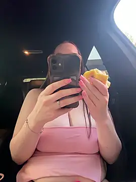 IceCreamRobbins Live XXX-Chat