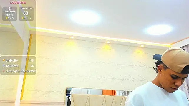 Czat XXX na żywo – Colby_driscoll