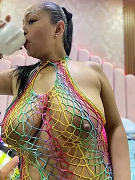 Sofia_xxx02 - two fingers in the ass