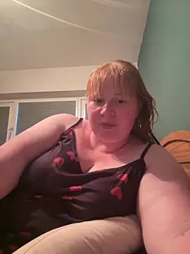 Curvy-GingeXX Webcam show