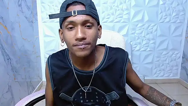 ManSant's Live XXX Chat