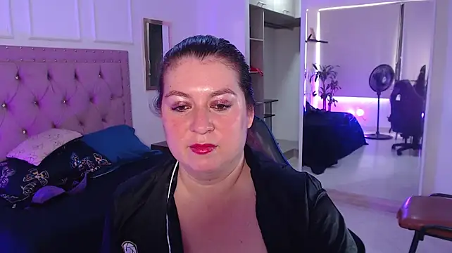 lorena_prg7 live XXX chat
