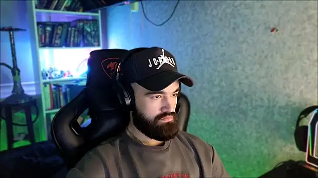Chat +18 de _Serious_Man ao vivo