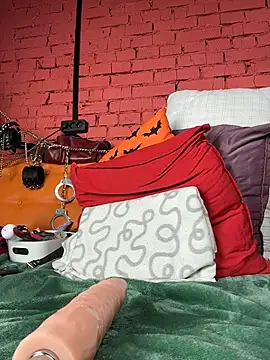 Denise__levi_
