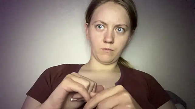 LarissaTewes élő XXX-chatje