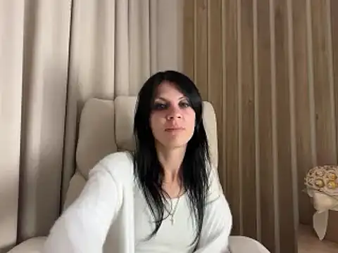 InjaAtHome Chat XXX in diretta