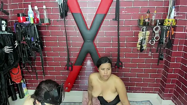 Show Webcam de BDSM_FETISHEESS