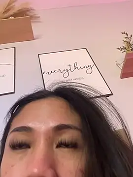 CassandraLovve's Live XXX Chat