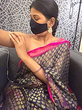 XXX chat uživo modela Priya_04