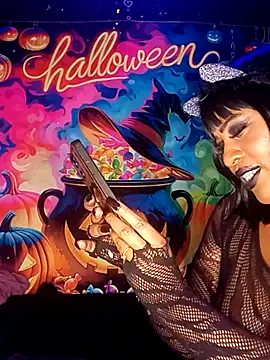 AmazonianMistress Chat XXX live
