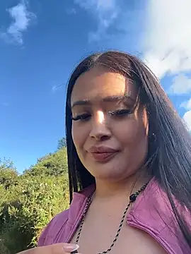 Sara_fun élő XXX-chatje