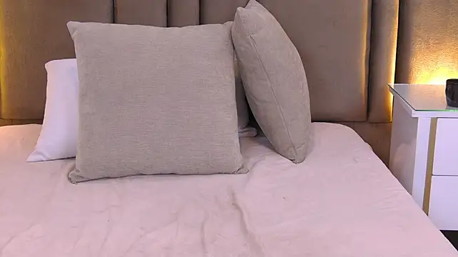 CamiiLove_ - put the domi inside the pussy🔥🍑