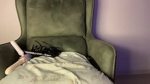 _BUSEBEN_ Adlı Modelin Canlı XXX Sohbeti