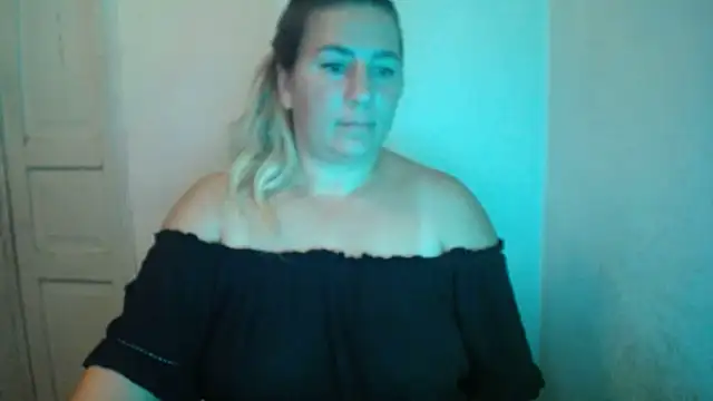 Darina2398's Live XXX Chat