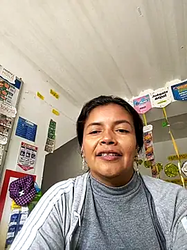 DianaOchoa_ - Spanking x 5 hard