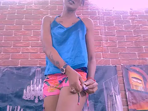 Czat XXX na żywo – IndianRebel4u2Luv