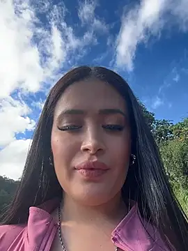 Sara_fun - Nude in car 🤫around people street
