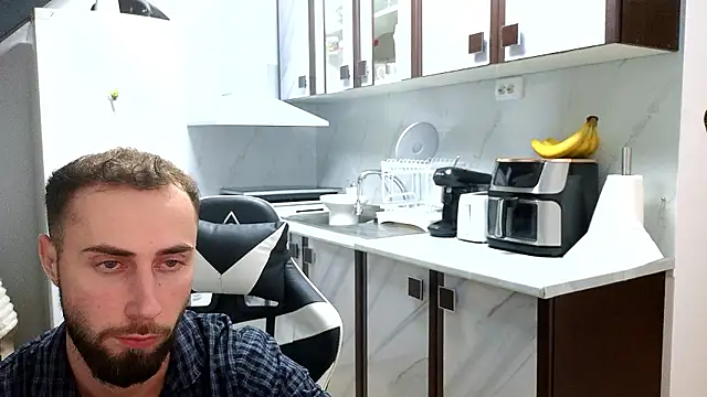 RyanStorm_'s Live XXX Chat