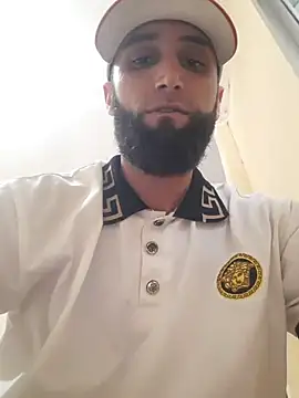 Luccareli10's Live XXX Chat