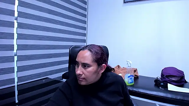 LeilaSmith_'s Live XXX Chat