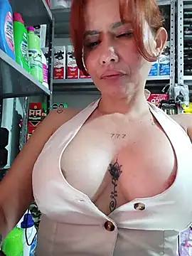 צ'אט XXX בשידור חי של Queen_lorena