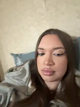 Chat +18 de yourlovelybunny ao vivo