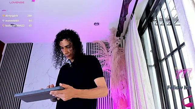 Chatroom XXX en direct de JackAndRosse_