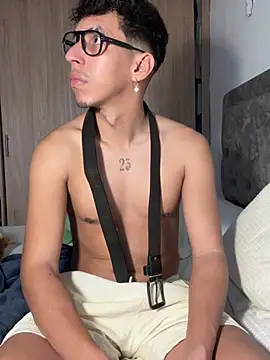 Chat +18 de Jack_Frostt ao vivo