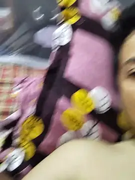 saifkhan_77: онлайн-секс-чат