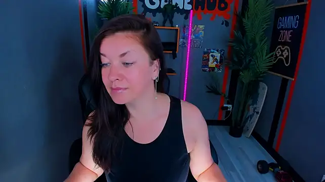 Chat +18 de AnaMills ao vivo