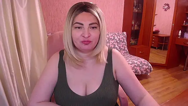 Czat XXX na żywo – -MeowMeow