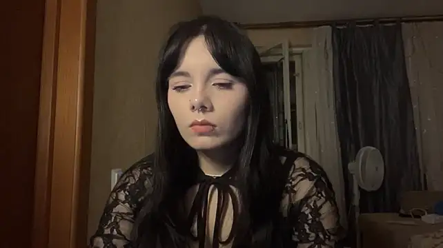 Alicehollywood - cute face finger on cheek