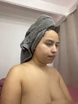 Chat XXX ao vivo de Lexie_e