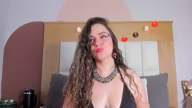 GinnaGrece - oil my titis +control 1min