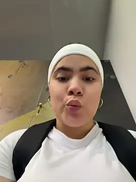 Valenhill@xh Chat XXX live