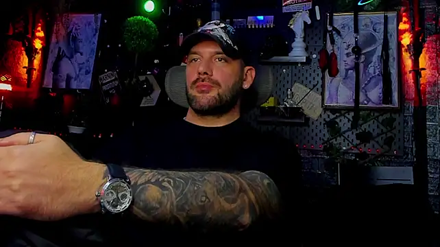 Chat +18 de LexHardy ao vivo