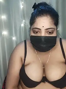 Chat XXX en directo de DESI-DOLLLL