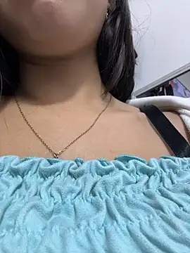 Chat XXX en directo de LilyRossi_